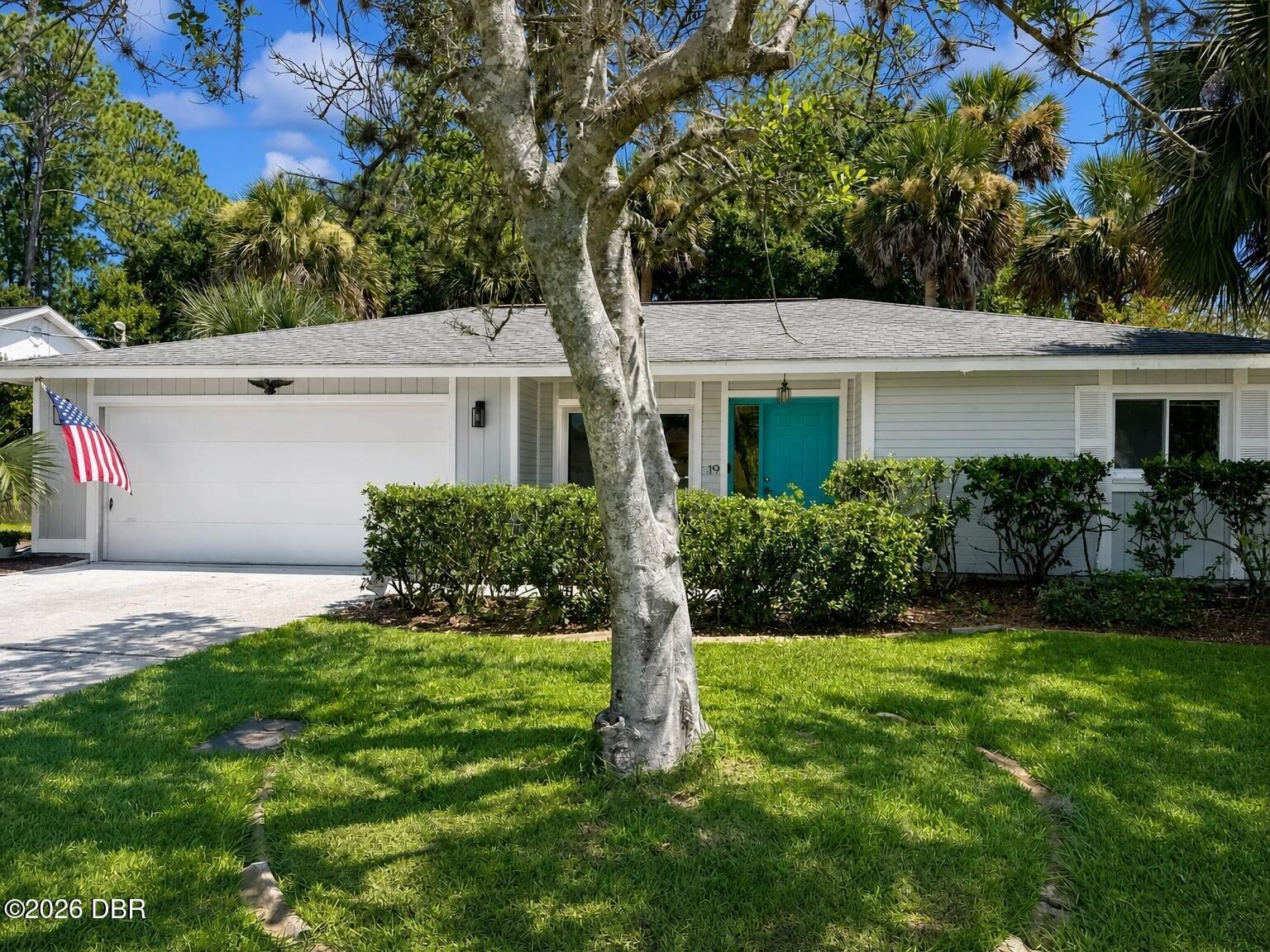 Property Photo:  19 Banner Lane  FL 32137 