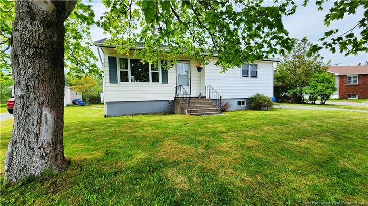 Property Photo: 340 Beaconsfield Crescent NB E2M 2H8