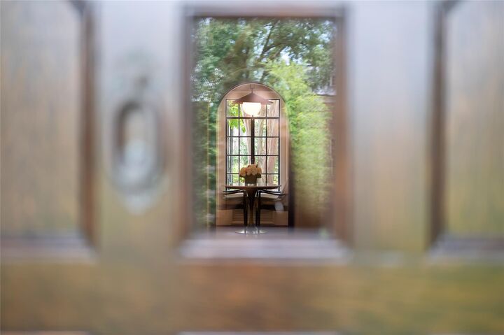 Property Photo:  2938 Del Monte Drive  TX 77019 