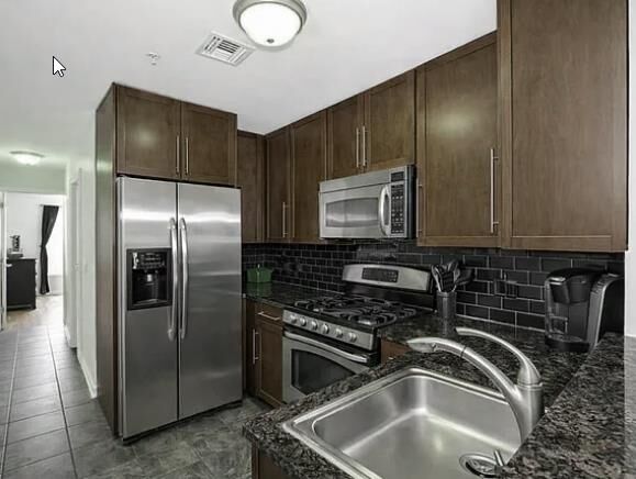 Property Photo: 80 Madison St 2 NJ 07030