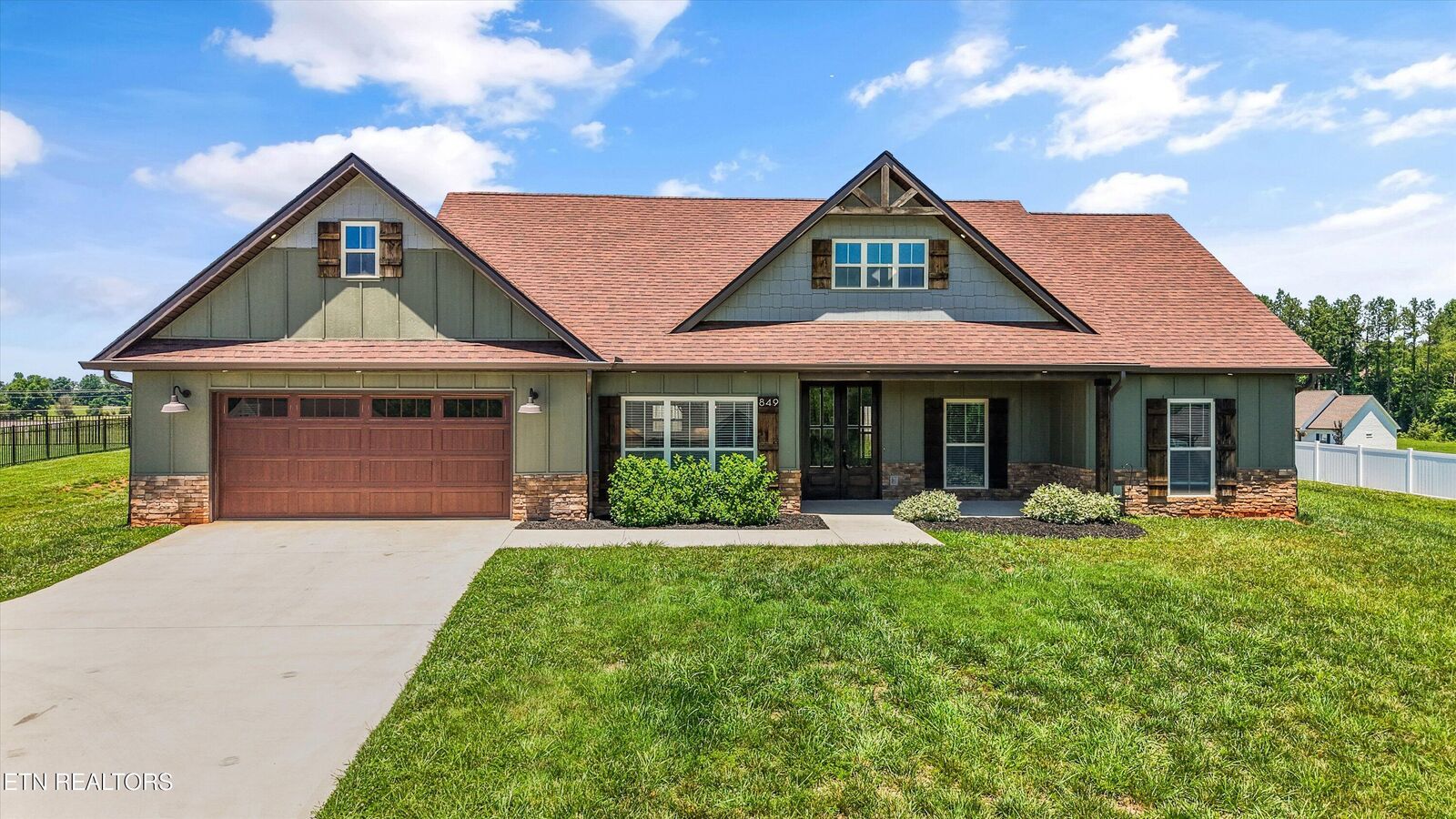 Property Photo: 849 Pinebrooke Drive TN 37801