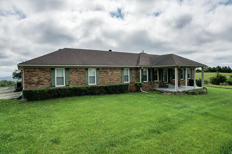 Property Photo: 690 Whites Road KY 40468