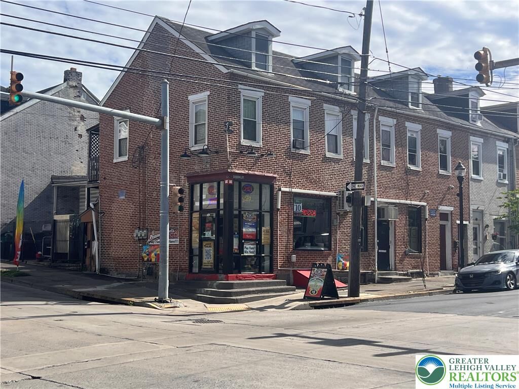 Property Photo: 500 W Gordon Street PA 18102