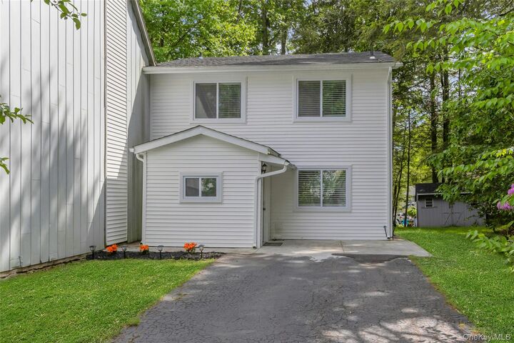 Property Photo: 34 Elizabeth Way NY 12751