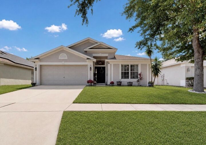 Property Photo:  13268 Early Run Lane  FL 33578 