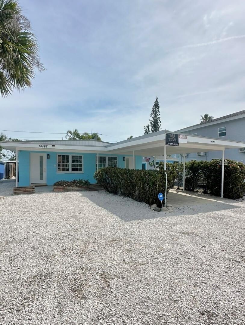Property Photo:  14147 Palm Street 2  FL 33708 