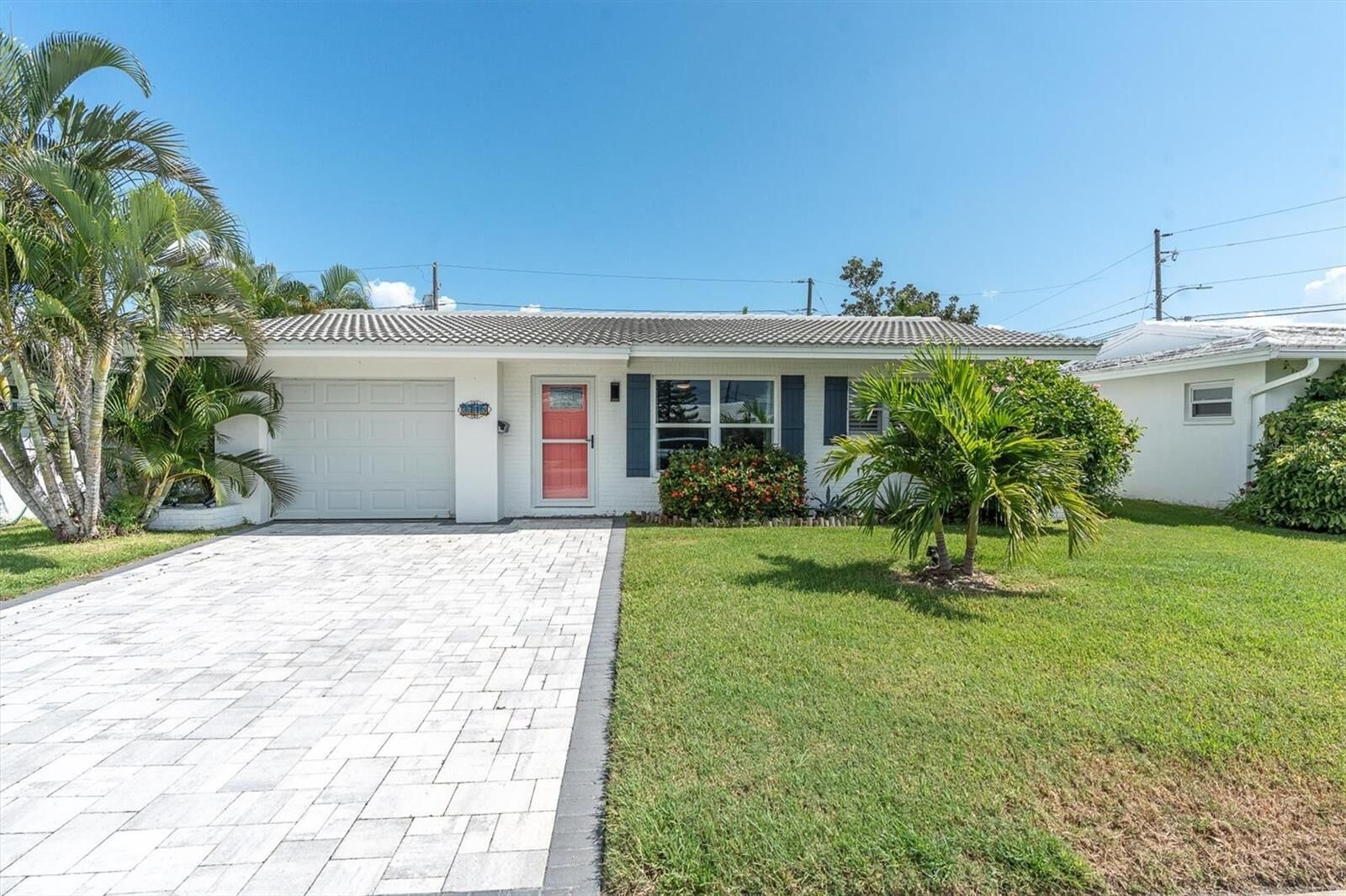 Property Photo:  3715 98th Avenue N 3  FL 33782 