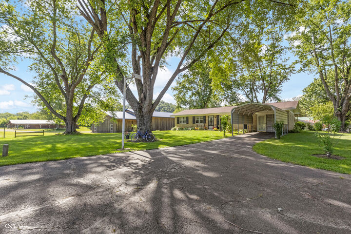Property Photo:  4811 State Road 46 E  IN 47448 