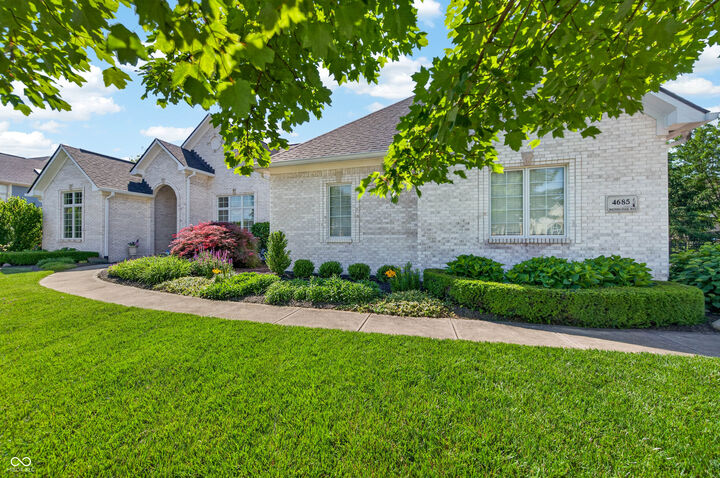 Property Photo:  4685 Waters Edge Way  IN 46143 
