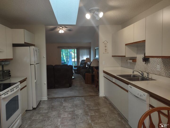 Property Photo: 19040 Otto Court MI 48164