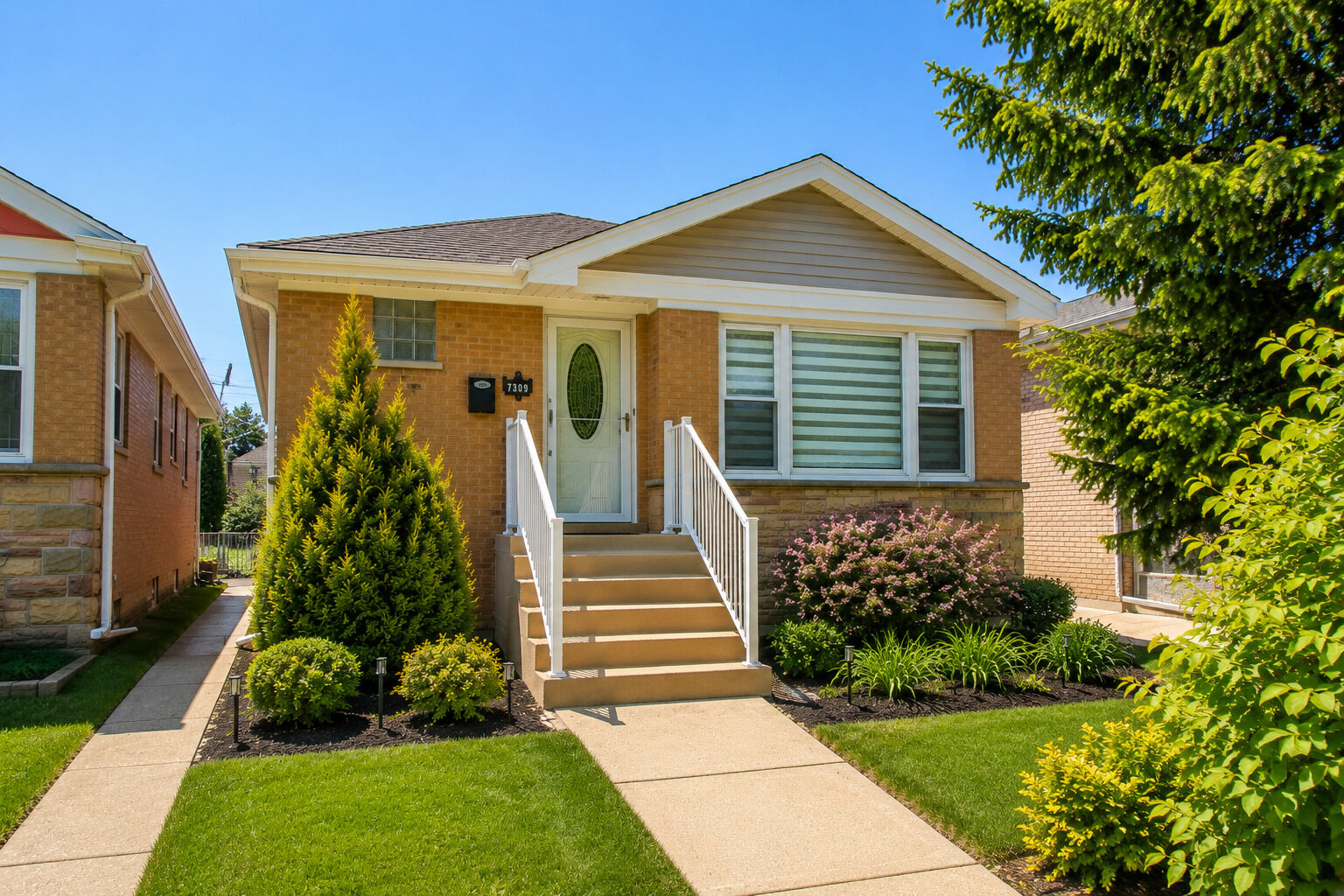 Property Photo:  7309 W Pensacola Avenue  IL 60706 