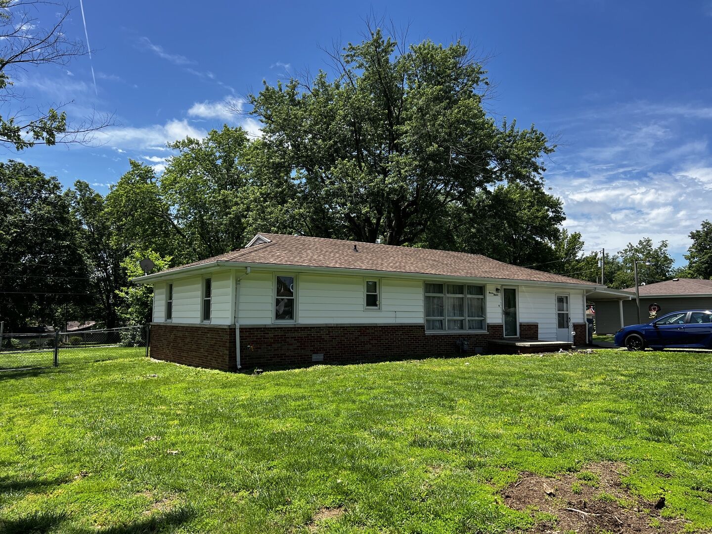 Property Photo:  1113 Bel Aire Drive  IL 62864 