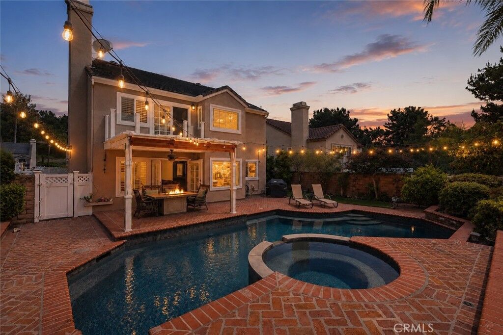 Property Photo: 25141 Whitespring CA 92692