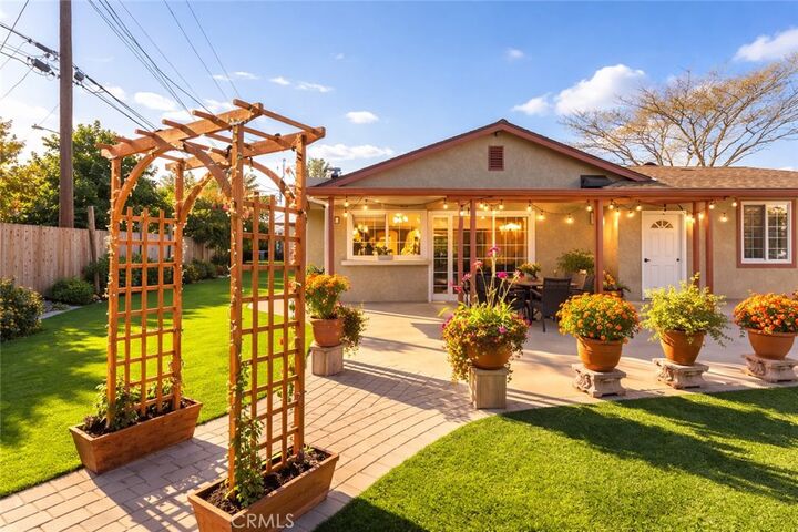 Property Photo: 1682 Darnel Court CA 93010