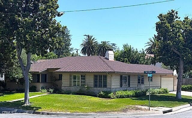 Property Photo: 156 W Arthur Avenue CA 91007
