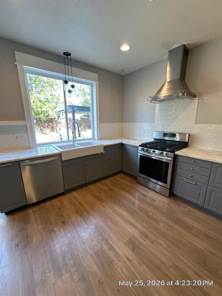 Property Photo:  735 Main  CA 95694 