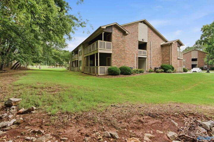 Property Photo:  4908 Seven Pine Circle  AL 35816 