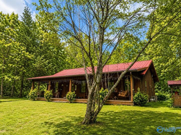 Property Photo:  113 North Drive  AL 35670 