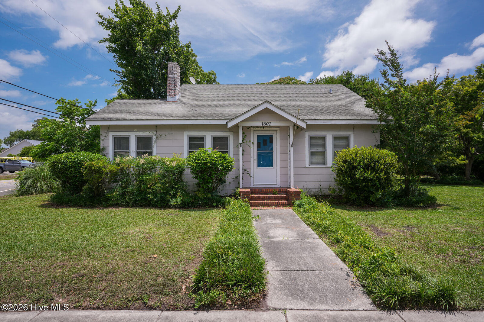Property Photo:  1601 S 41st Street  NC 28403 