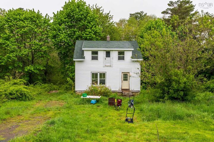 9596 Highway 8 — photo 1