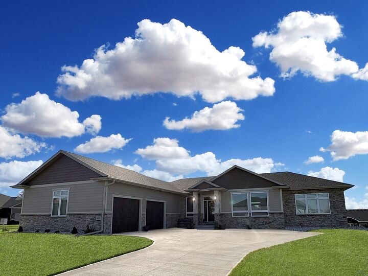 Property Photo:  6350 Tiger Dr.  IA 51106 