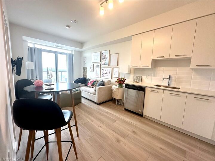 Property Photo: 385 Winston Road 1004 ON L3M 0J3