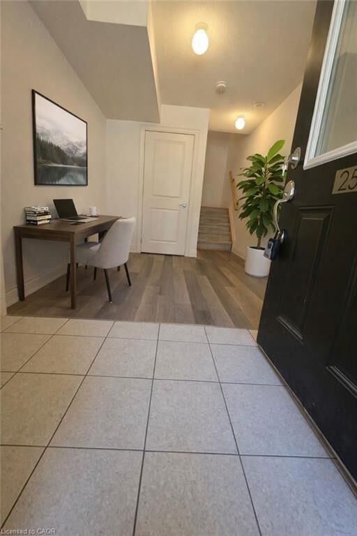 Property Photo: 2571 Ladyfern Crossing 27 ON L1X 0E6