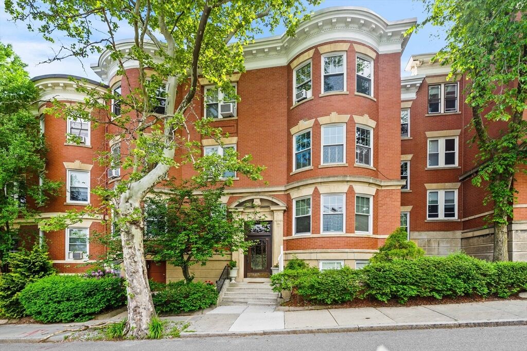 Property Photo: 231 Rawson Rd 4 MA 02445
