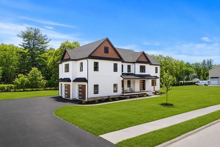Property Photo:  4 Fitzpatrick Ln  MA 01862 