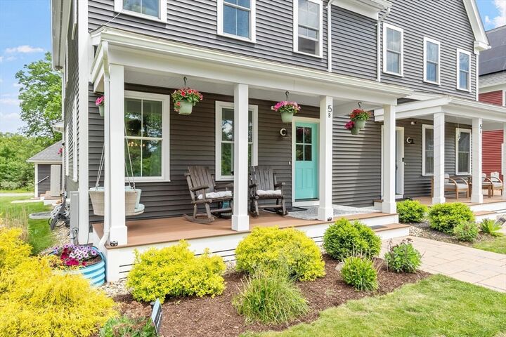 Property Photo:  5 Powell St B  MA 01434 