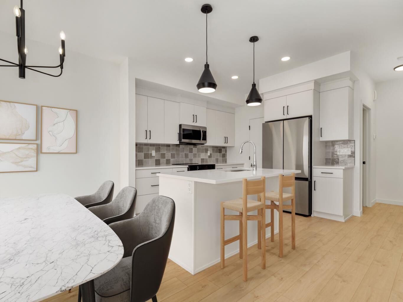 Property Photo: 250 Caribou Way N AB T1H 7J7