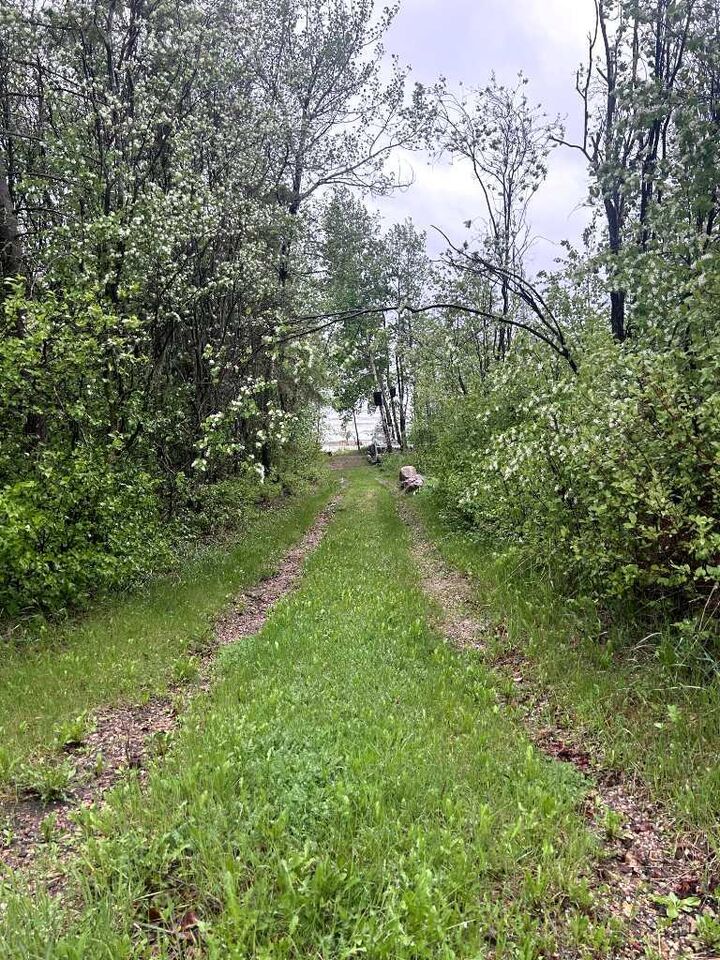 Photo de la propriété: 534 67432 McGrane Road AB T0A 2C2
