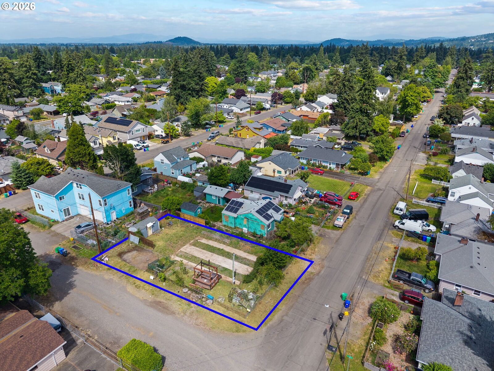 Property Photo:  7729 SE 54th Ave  OR 97206 