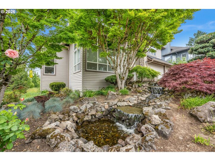 Property Photo: 9595 NW Maring Dr OR 97229