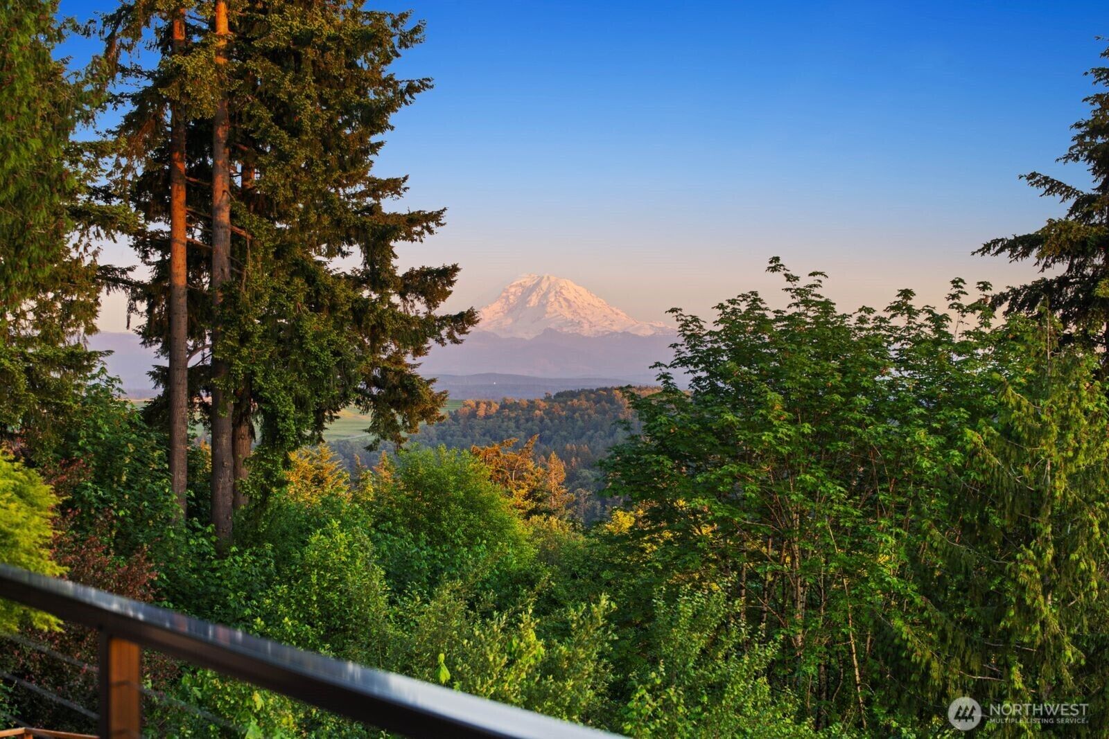 Property Photo: 12065 206th Place SE WA 98027