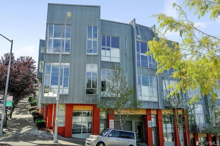 Property Photo:  1607 18th Street  CA 94107 