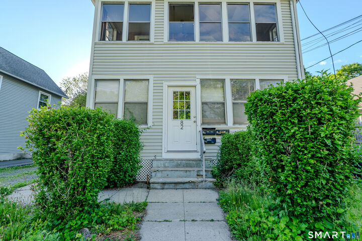 Property Photo:  82 Greenwood Street  CT 06770 