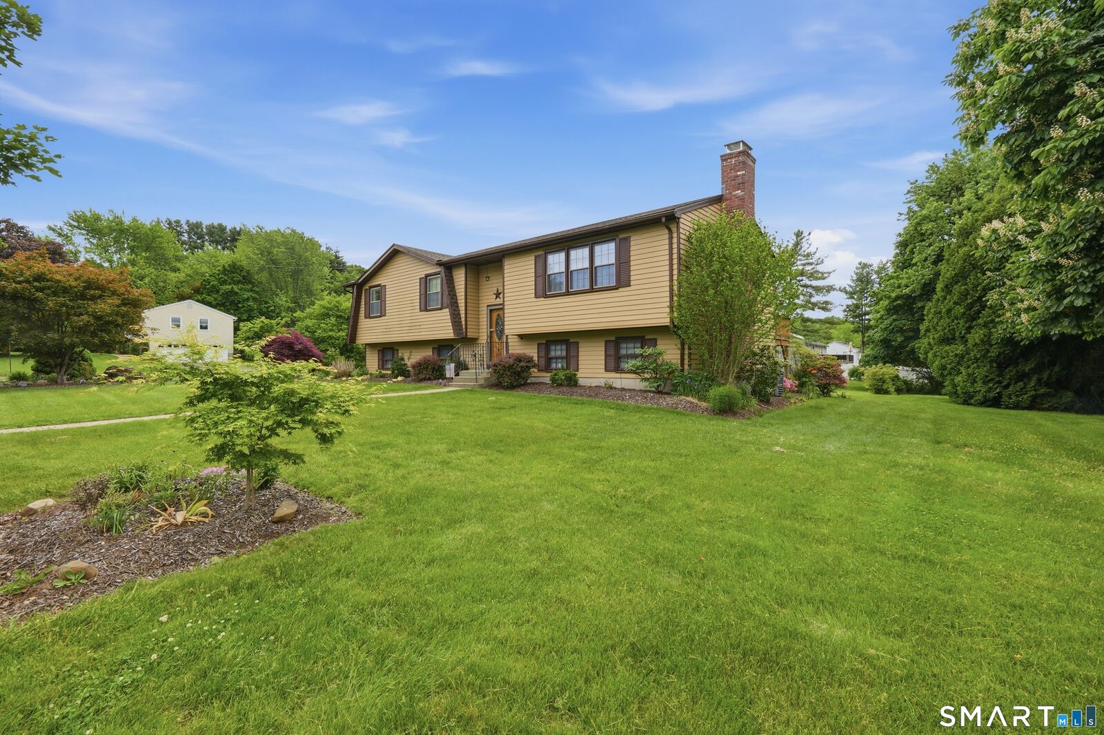 Property Photo: 90 Savage Street CT 06479