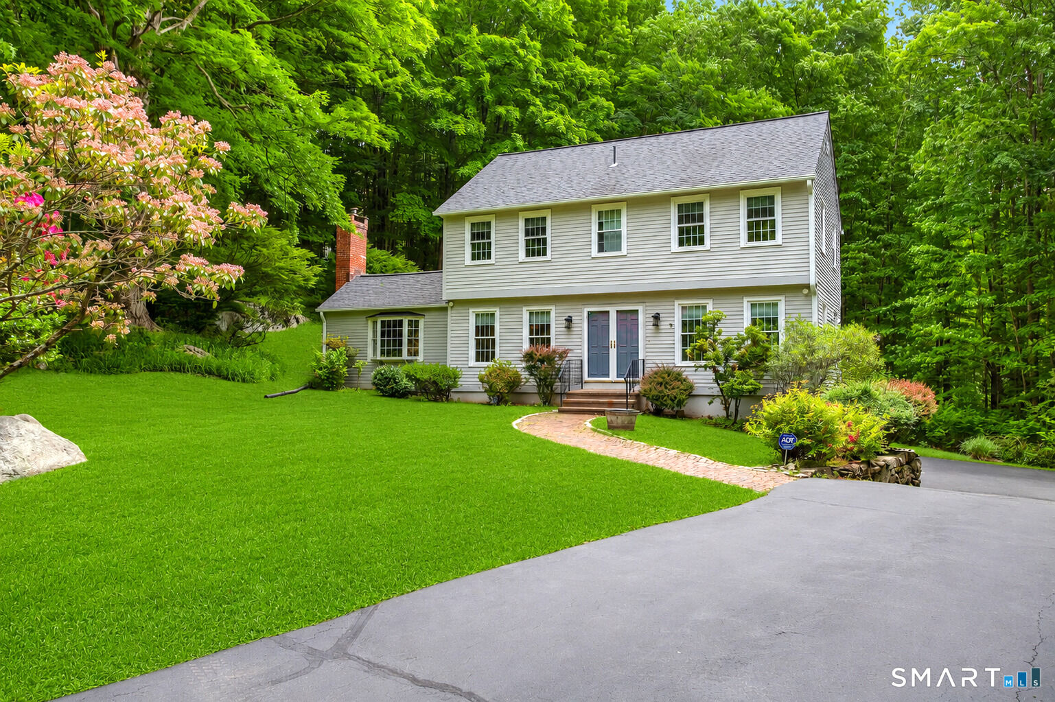 Property Photo: 29 Hungry Hill Circle CT 06437