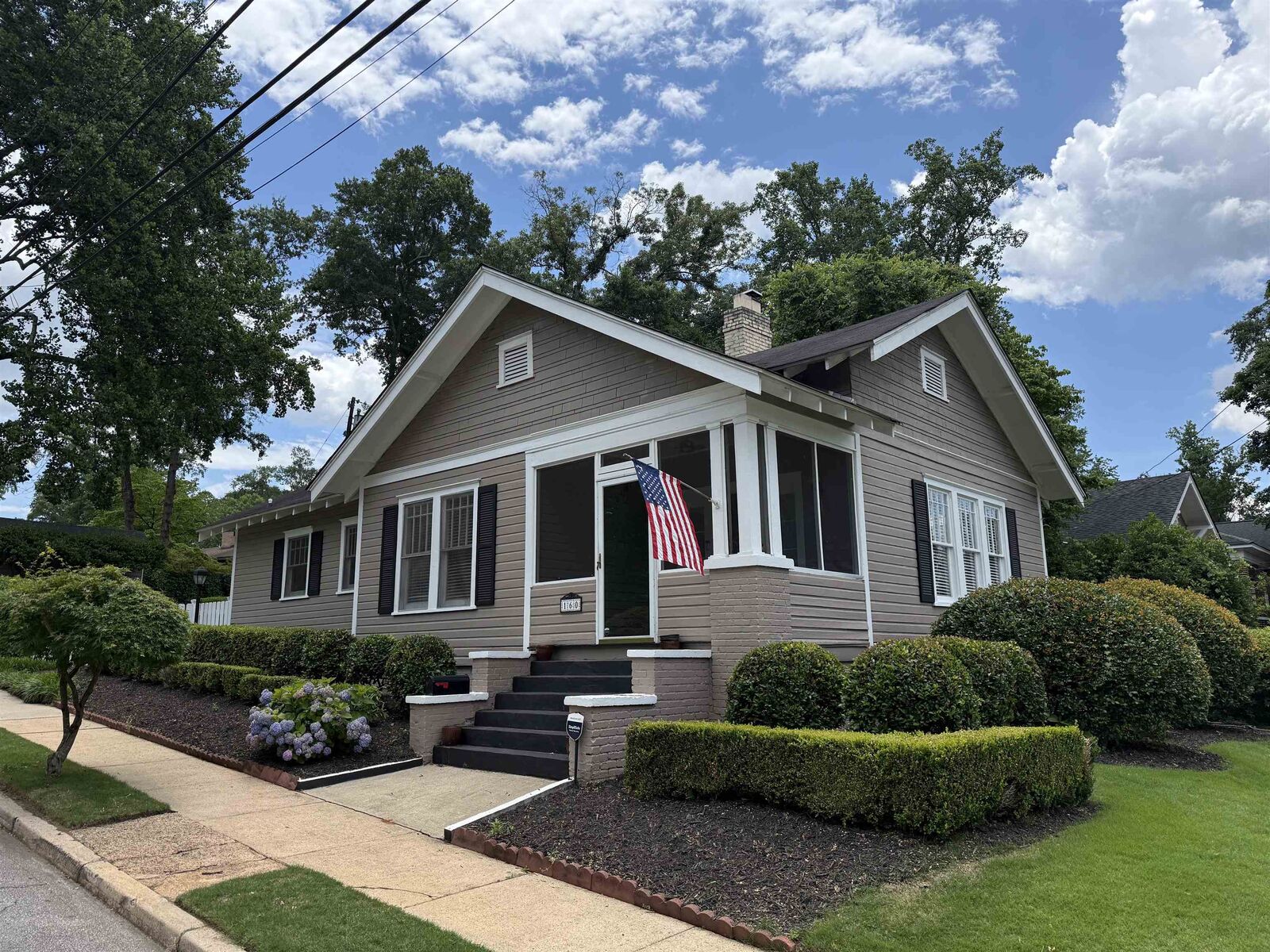 Property Photo:  160 Ivy Street  SC 29302 