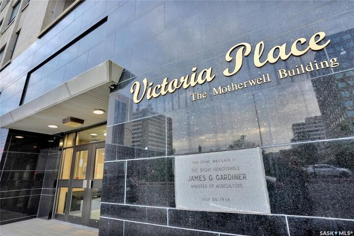Property Photo:  1901 Victoria Avenue 208  SK S4P 3R4 