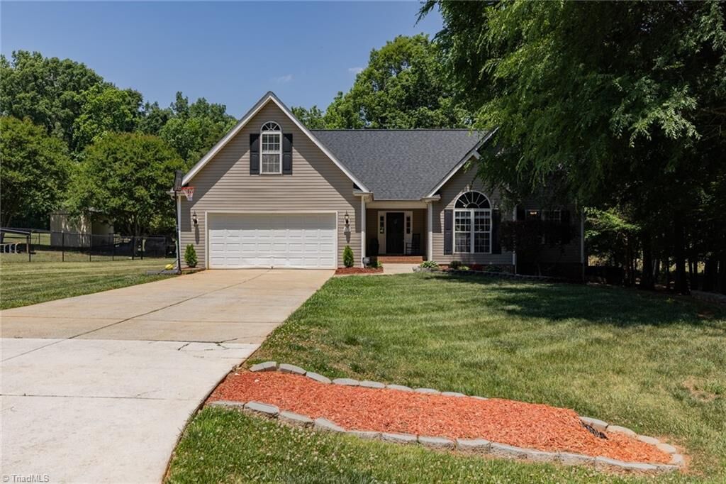 Property Photo:  271 Pepperstone Drive  NC 27028 
