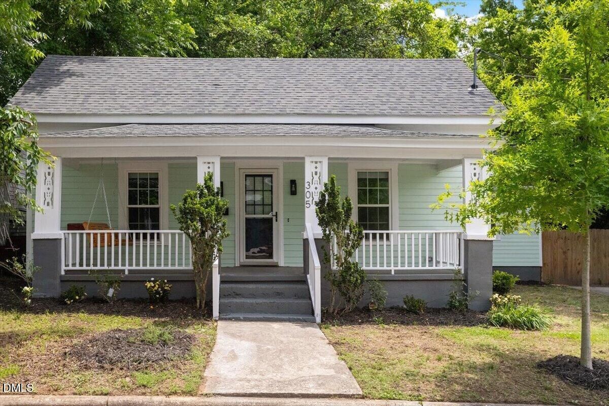 Property Photo:  305 Freeman Street  NC 27601 