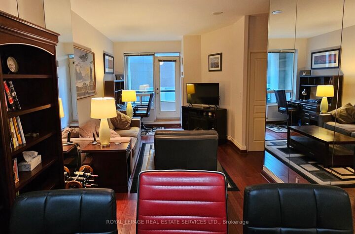 Property Photo: 102 Bloor Street W 306 ON M5S 1M8