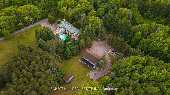 Property Photo: 68 Crows Pass Road ON L9P 1R4