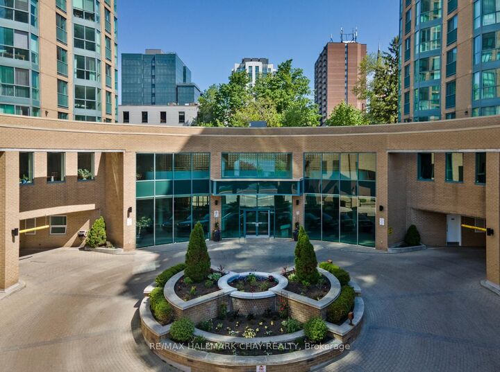150 Dunlop Street E 1104 — photo 1