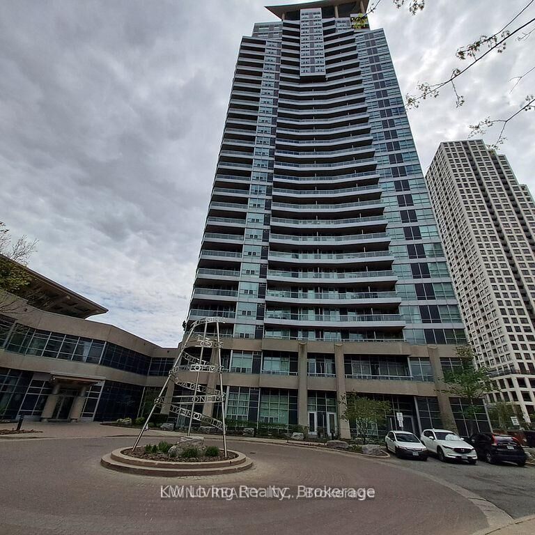 Property Photo:  33 Elm Drive W 2806  ON L5B 4M2 