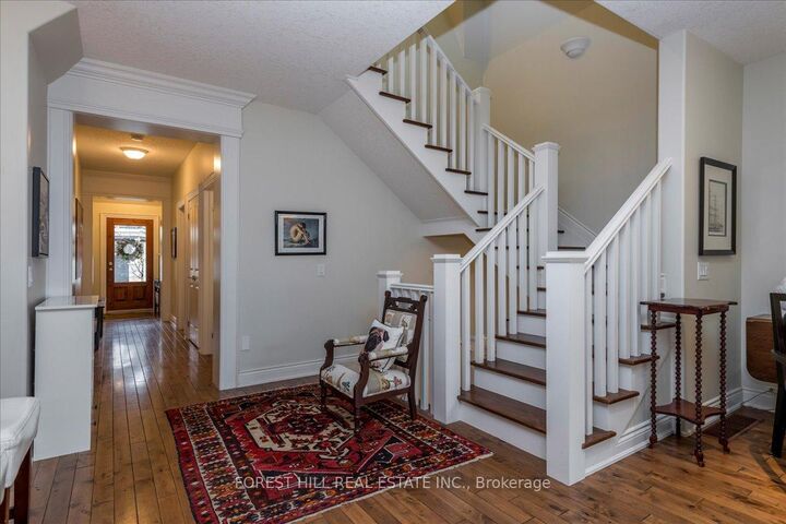 10 Invermara Court 10 — photo 1
