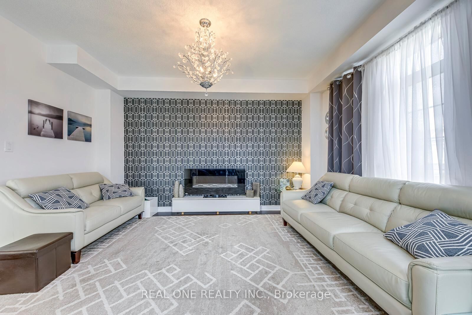Property Photo: 3310 Erasmum Street ON L6M 1S3