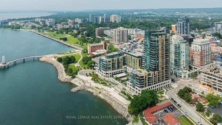 2060 Lakeshore Road 1802 — photo 1
